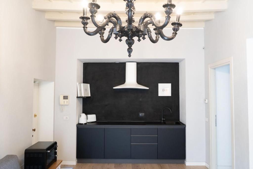 Thea - Centro Storico Bed & Breakfast Monza Exterior foto