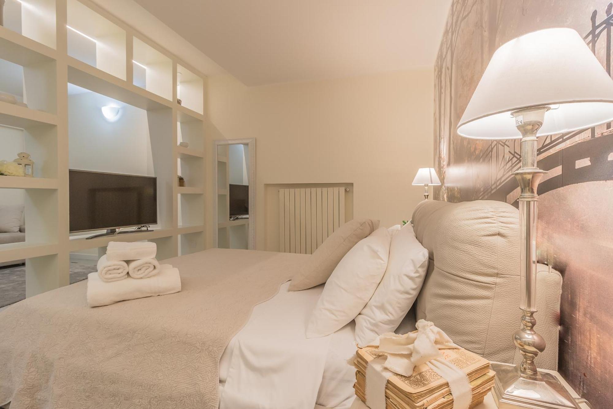 Thea - Centro Storico Bed & Breakfast Monza Exterior foto