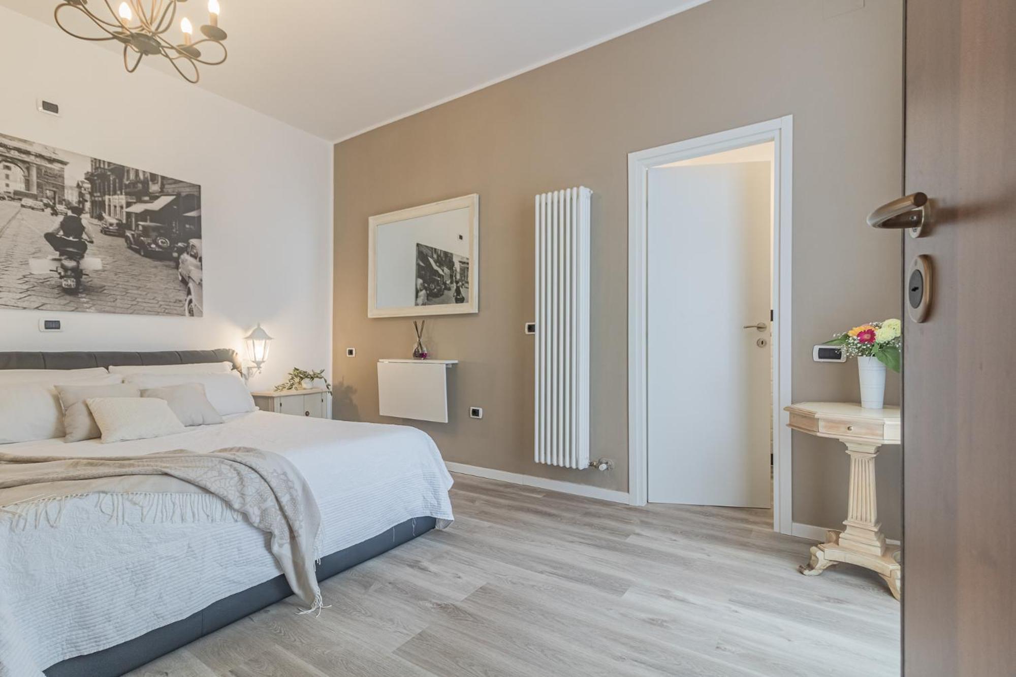 Thea - Centro Storico Bed & Breakfast Monza Exterior foto